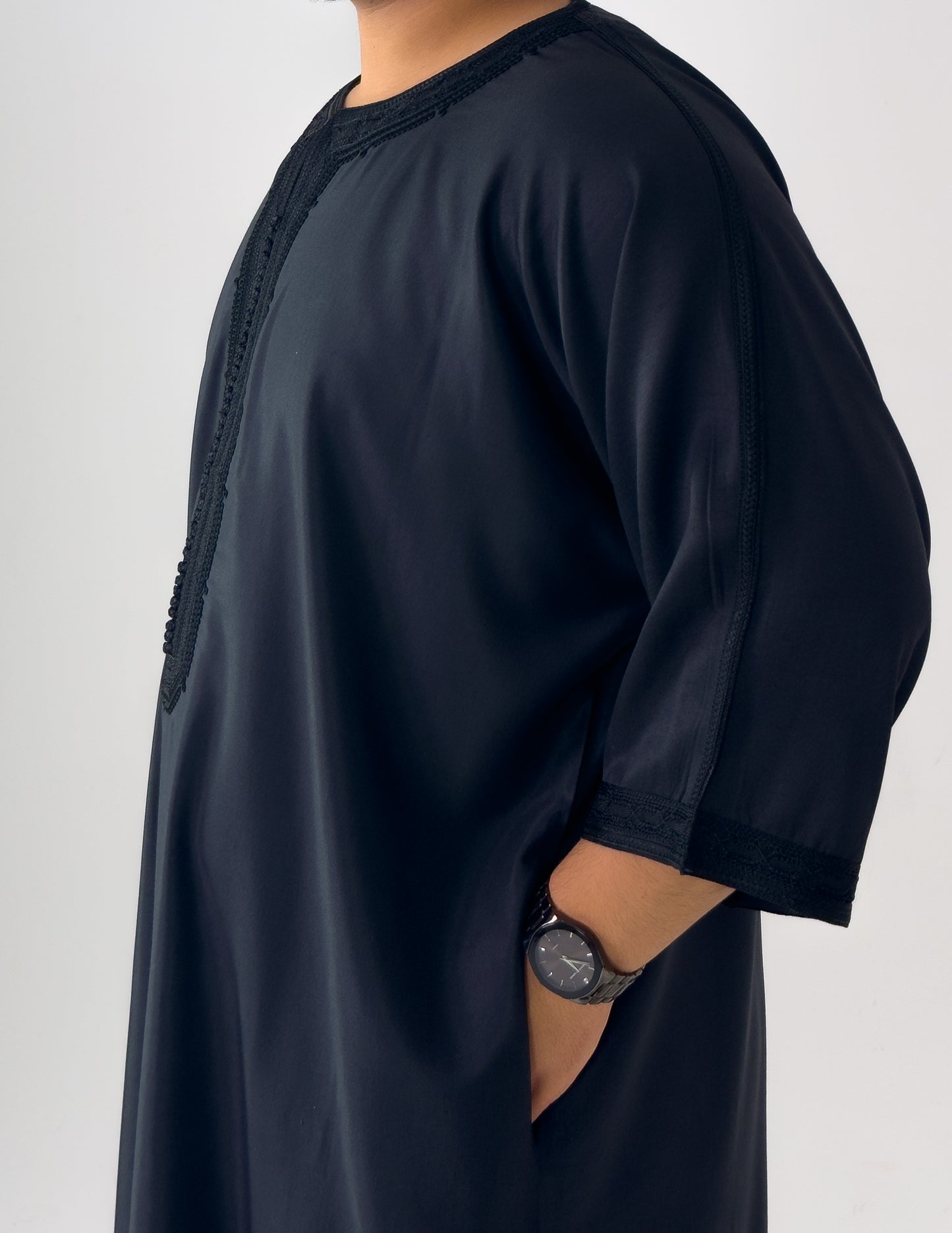 Black Moroccan Thobe As-Sarayah collection