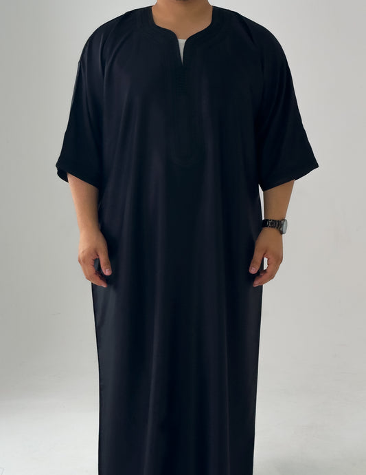 Black Moroccan Thobe Al-Waha Collection