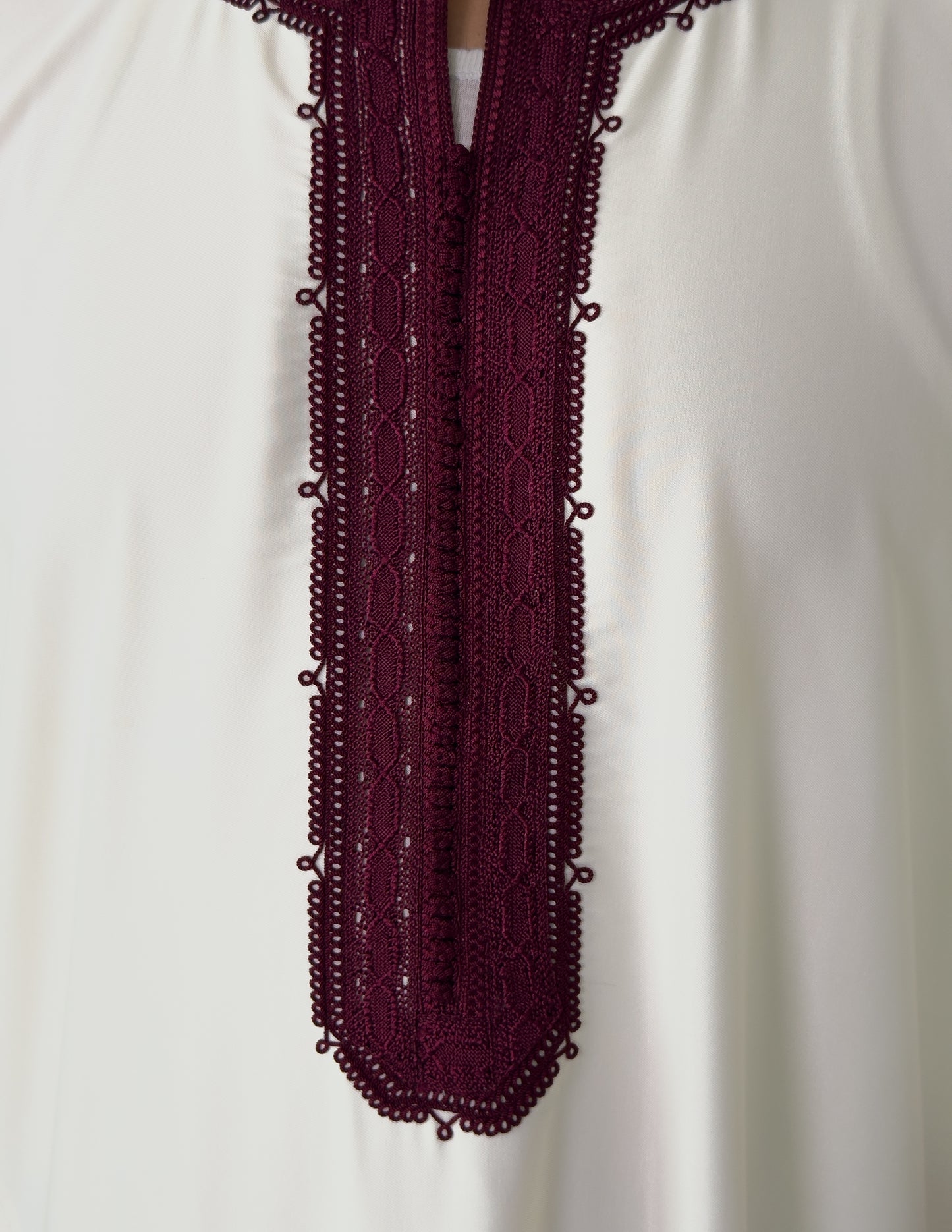 White & Red Moroccan Thobe As-Sarayah collection