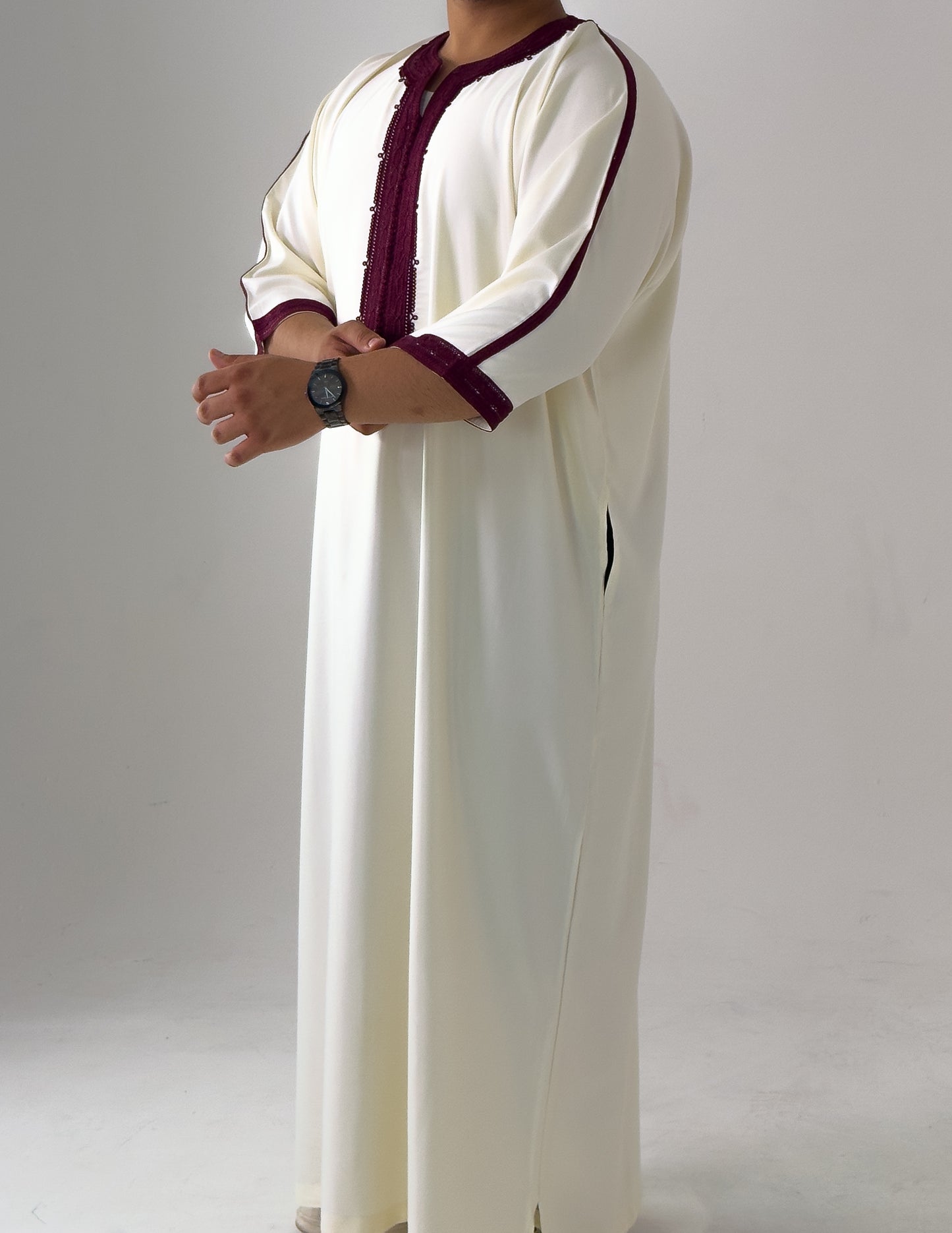 White & Red Moroccan Thobe As-Sarayah collection